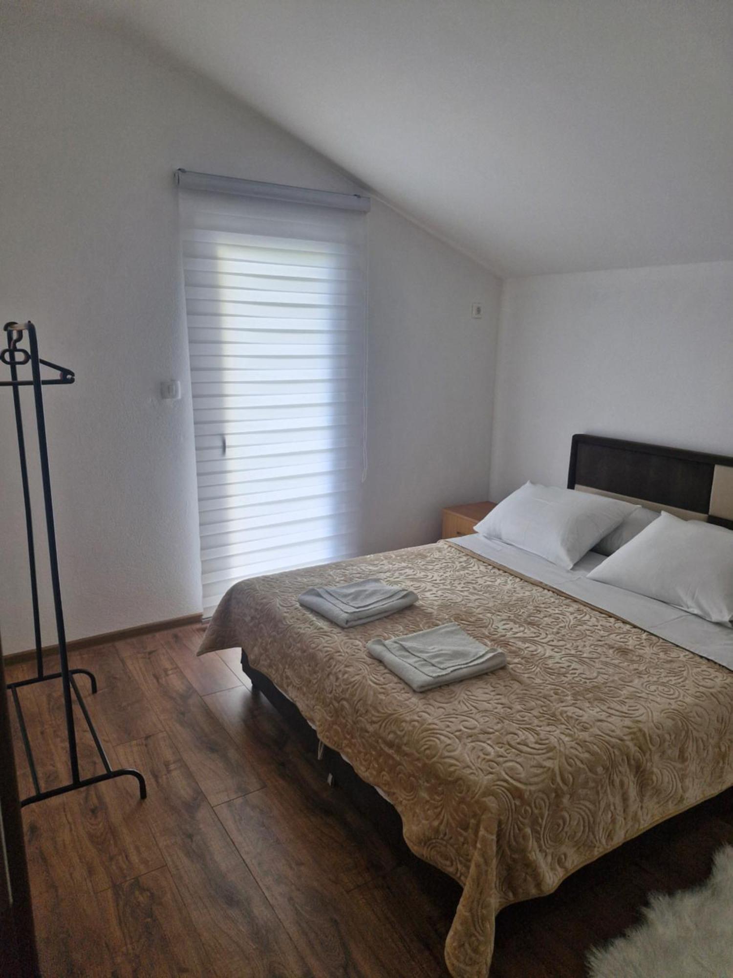 Knezevic Apartman Podgorica Exterior photo